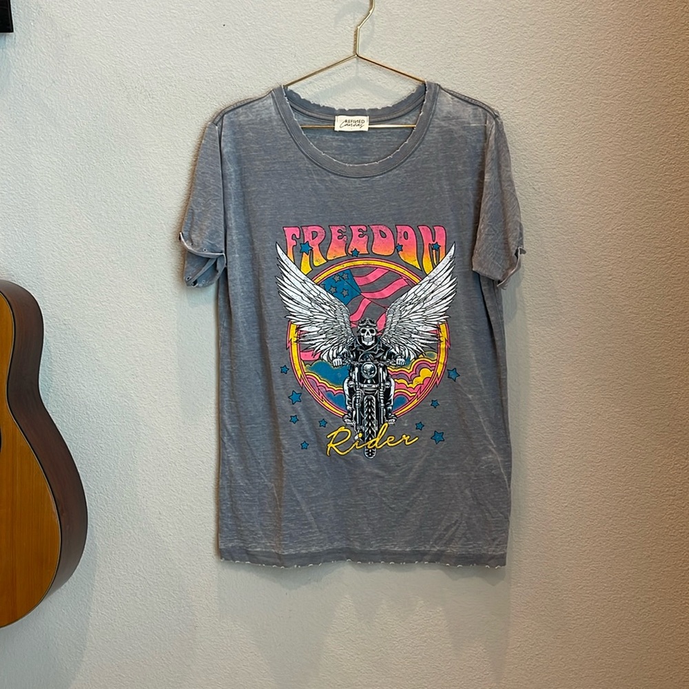 Refined Canvas Freedom Graphic Tee Size Large